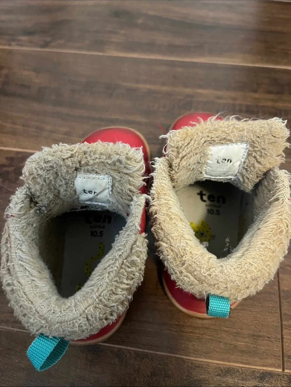 Ten Little Fuzzy Boots! 🍂